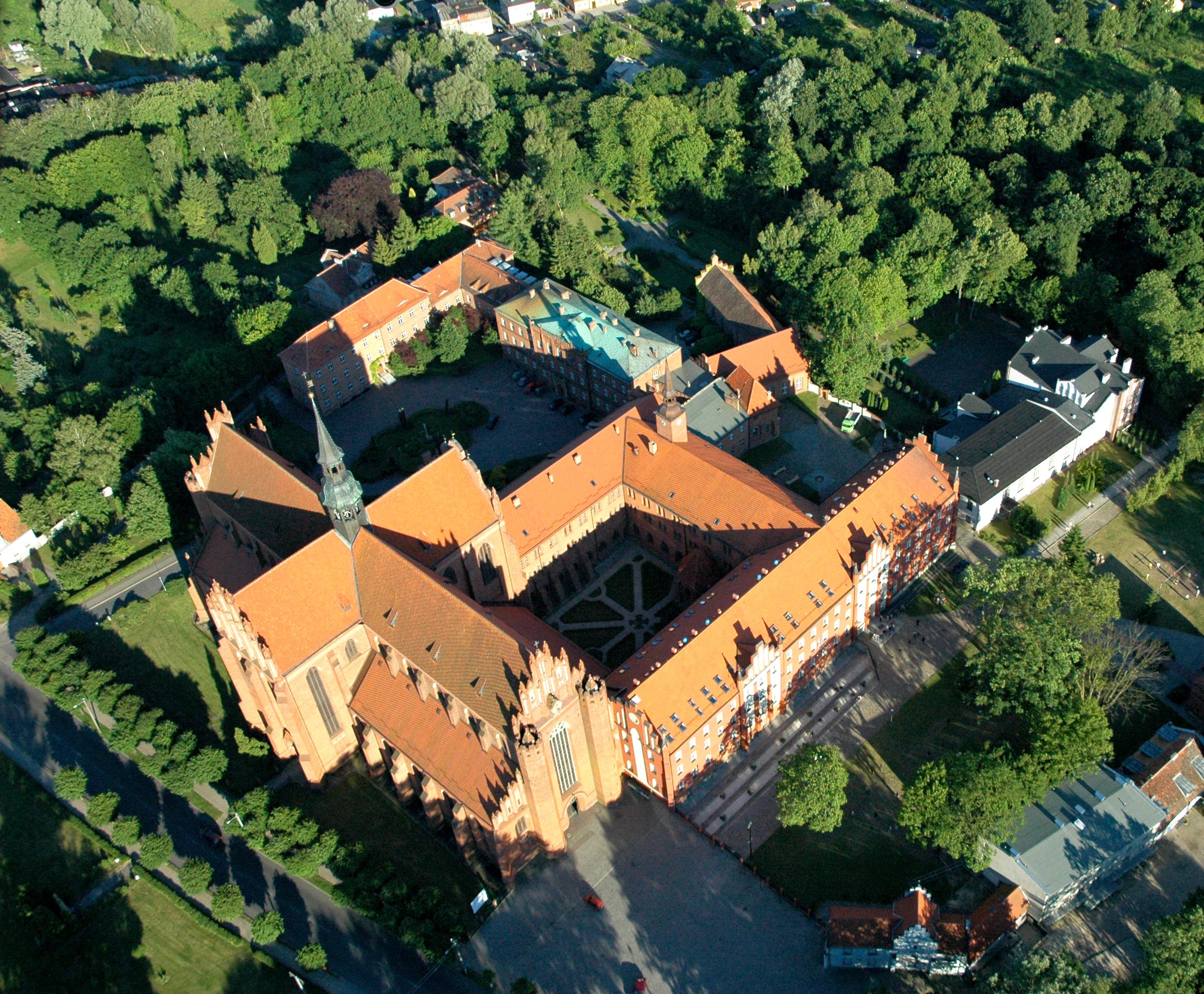 Muzeum Diecezjalne w Peplinie oraz Dawne Opactwo Cysterskie - Więcej informacji